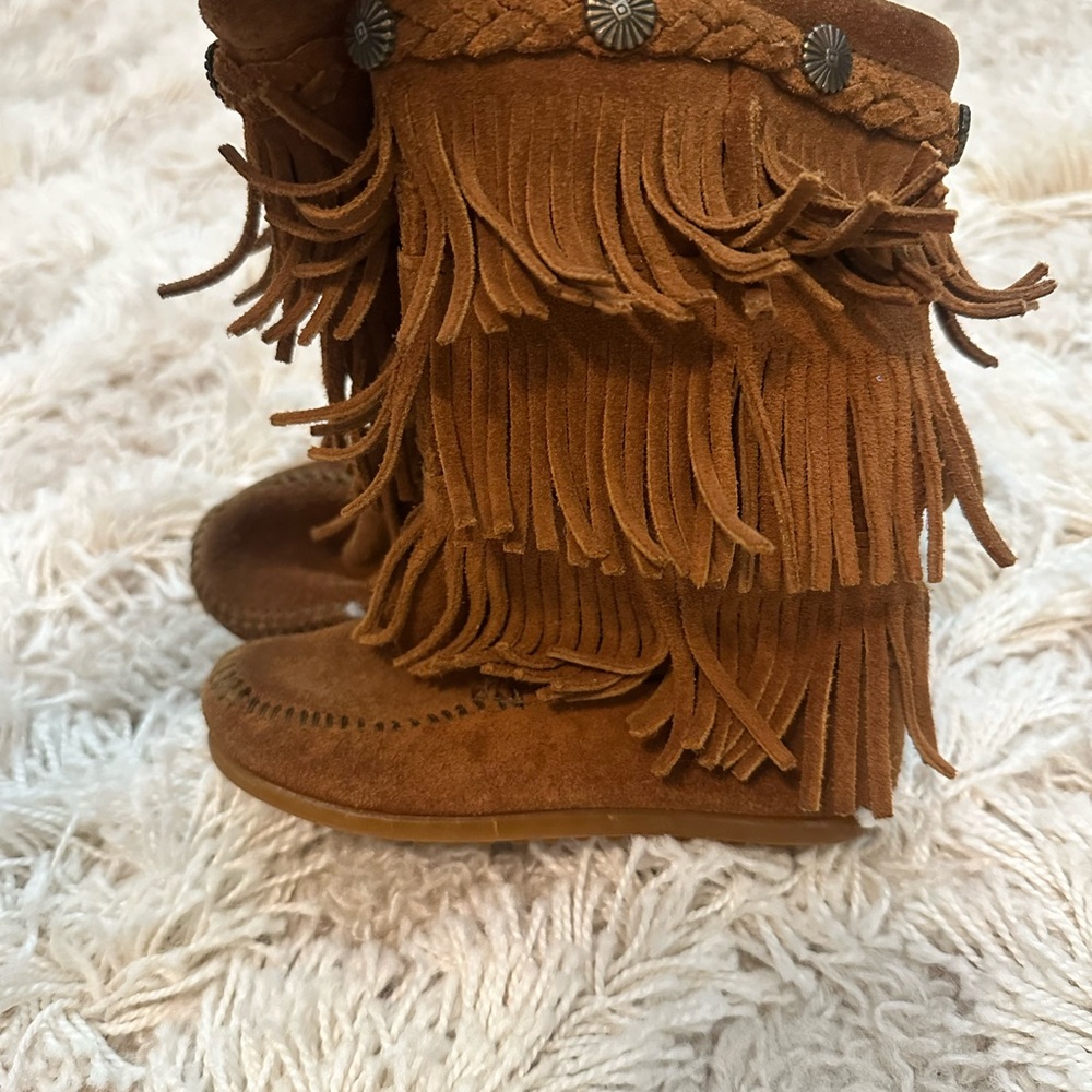 Minnetonka Brown Suede Fringe Boots